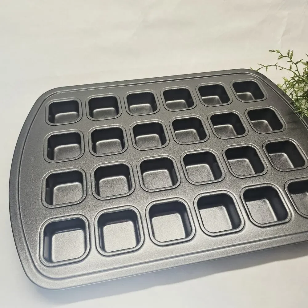Pampered Chef Brownie Bite Nonstick Baking Pan 24 Mini Brownies 100177 NEW